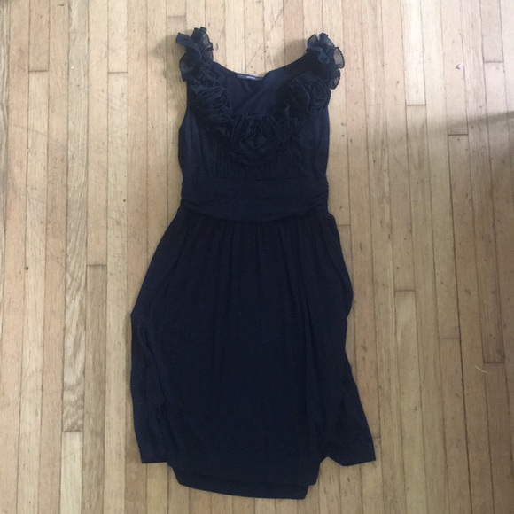 Little Black Dress 🖤 - Picture 2 of 3